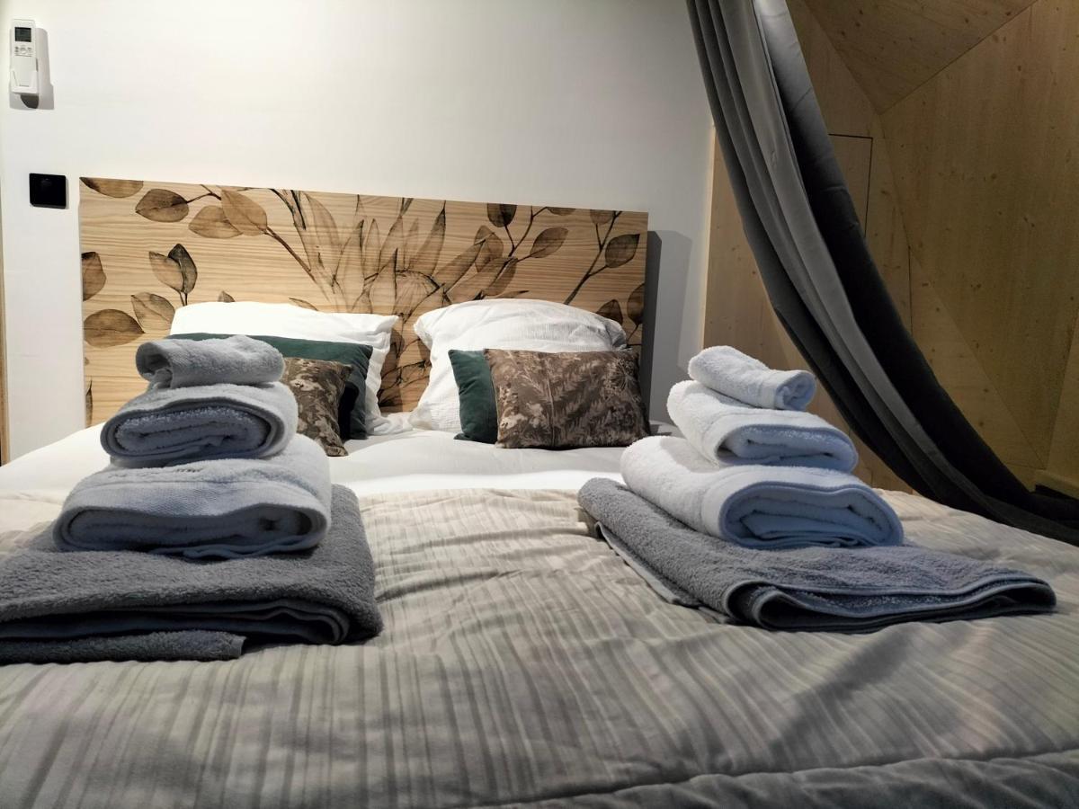 Demeure De La Garenne Bed and Breakfast Montmirail  Εξωτερικό φωτογραφία