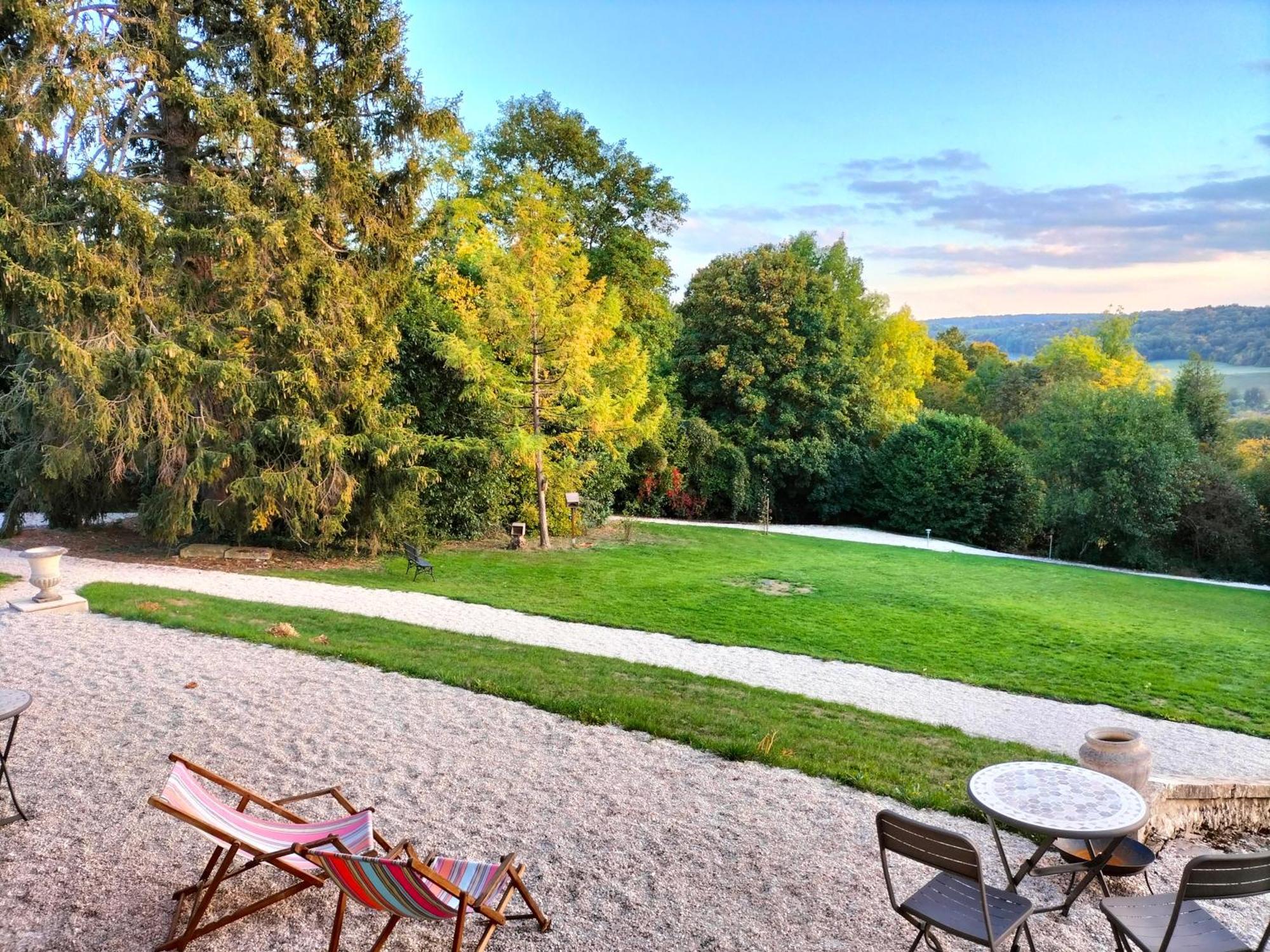 Demeure De La Garenne Bed and Breakfast Montmirail  Εξωτερικό φωτογραφία