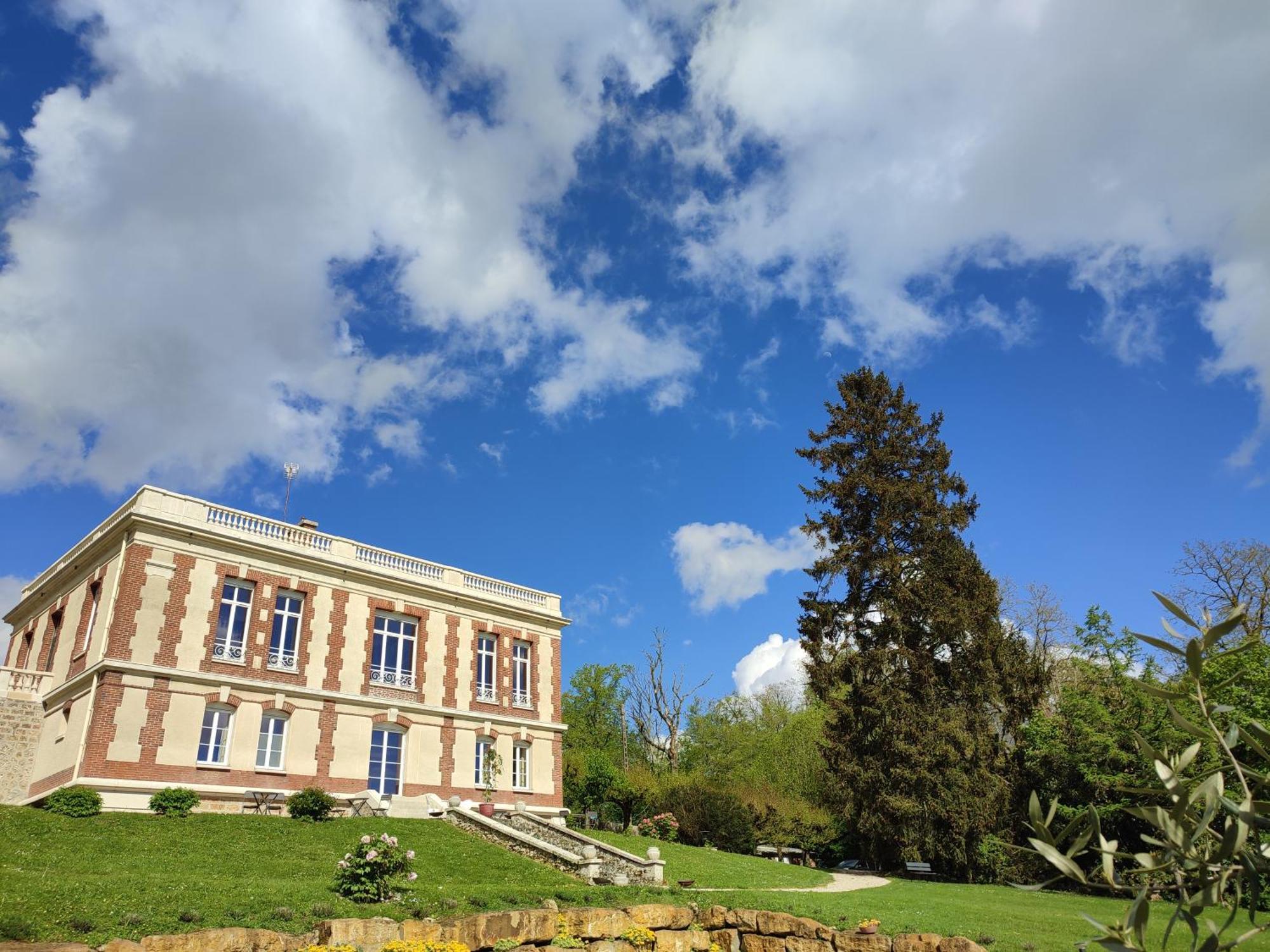 Demeure De La Garenne Bed and Breakfast Montmirail  Εξωτερικό φωτογραφία